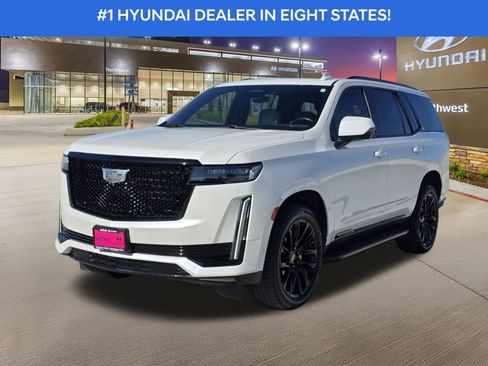 Used 2022 Cadillac Escalade Sport w/ LPO, ONYX Package image 2