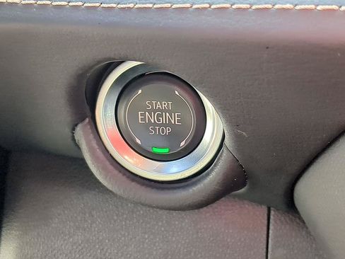 Certified 2025 Chevrolet Tahoe Premier AWD/4WD image 27