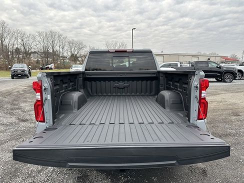 Used 2025 Chevrolet Silverado 1500 RST w/ Convenience Package II image 7