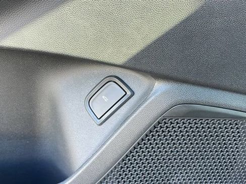 New 2026 Chevrolet Blazer EV LT image 25