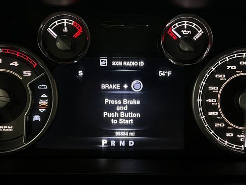 Used 2018 RAM 3500 Laramie Longhorn image 18