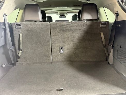 Used 2026 Toyota Highlander XLE AWD/4WD image 28