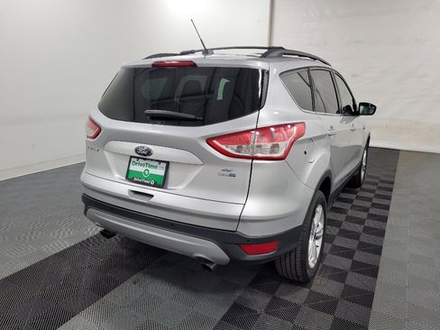 Used 2014 Ford Escape SE w/ Equipment Group 201A AWD/4WD image 9