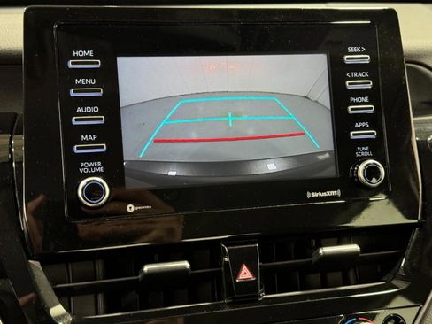 Used 2024 Toyota Camry SE image 31