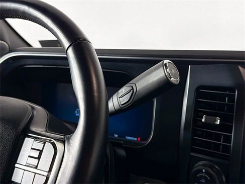 Used 2024 Ford F250 Platinum w/ FX4 Off-Road Package image 17