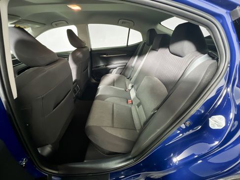 Used 2025 Toyota Camry LE image 30