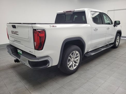 Used 2019 GMC Sierra 1500 SLT w/ SLT Premium Plus Package AWD/4WD image 9