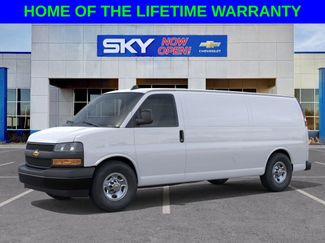 New 2025 Chevrolet Express 3500 Work Van w/ Driver Convenience Package video 2