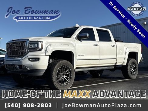Used 2016 GMC Sierra 1500 Denali image 1