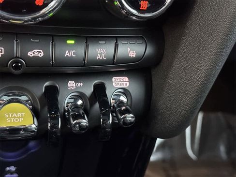 Used 2023 MINI Cooper SE image 22