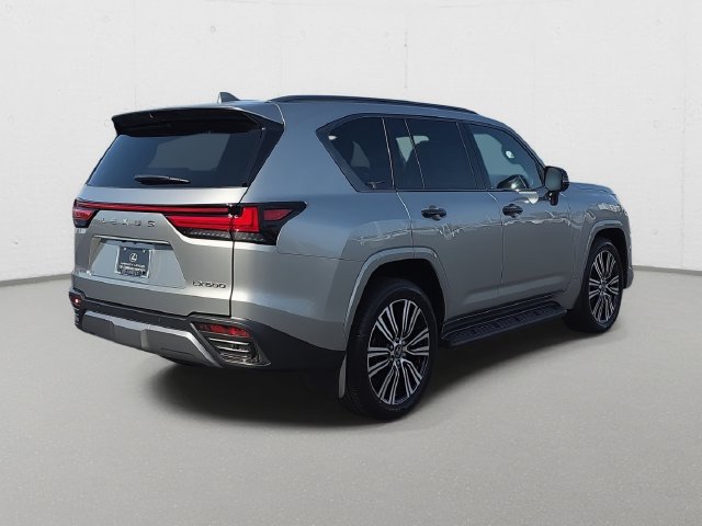 New 2026 Lexus LX 600 4WD w/ Luxury Package image 5