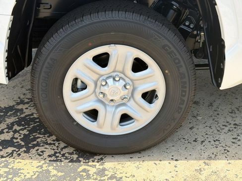 New 2026 Toyota Tundra SR AWD/4WD image 21