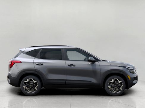 New 2026 Kia Seltos S image 7