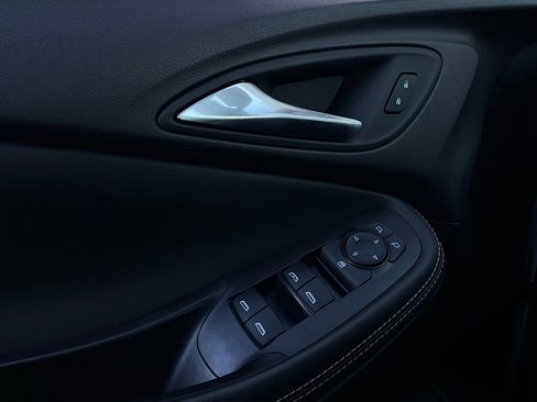 Used 2025 Buick Encore GX Preferred image 19