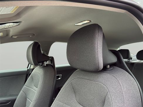 Used 2025 Kia K4 EX image 15