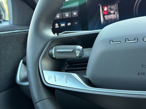 Used 2025 Lucid Air Pure RWD image 23