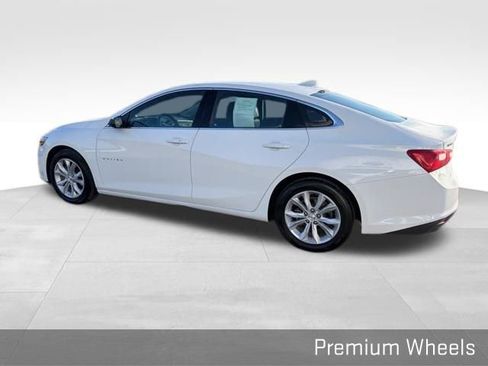 Used 2024 Chevrolet Malibu LT image 11