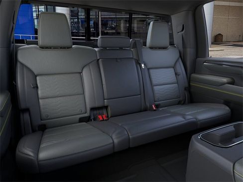 New 2026 Chevrolet Silverado 2500 ZR2 AWD/4WD image 17