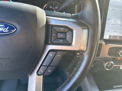 Used 2022 Ford F450 Platinum w/ FX4 Off-Road Package image 17