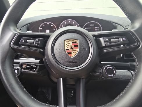 Certified 2025 Porsche Panamera 4 AWD/4WD image 26