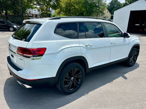 Used 2023 Volkswagen Atlas SE w/ Black Wheel Package AWD/4WD image 5