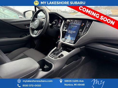 Used 2025 Subaru Outback Premium image 15