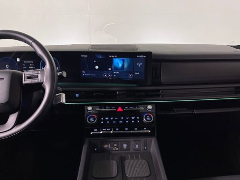 Certified 2025 Hyundai Santa Fe Calligraphy image 16