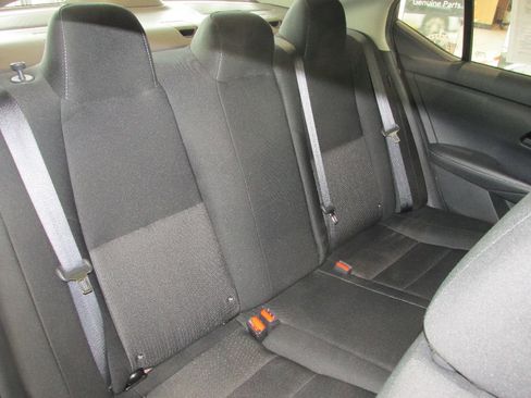 Used 2024 Nissan Sentra SV image 29