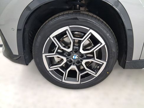Used 2025 BMW X1 xDrive28i image 11