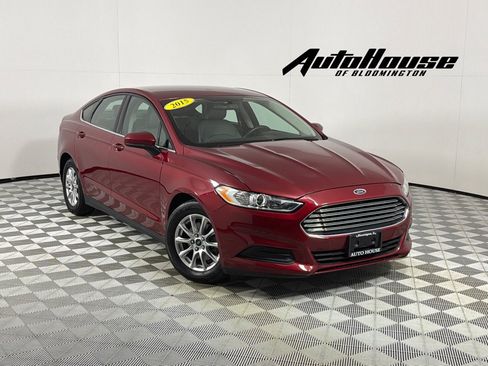 Used 2015 Ford Fusion S FWD image 1