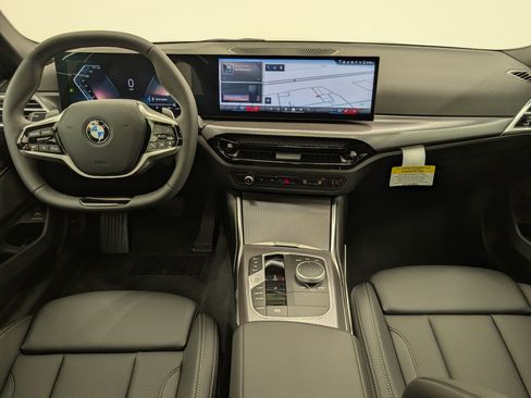New 2026 BMW 330i xDrive Sedan w/ Convenience Package AWD/4WD image 17
