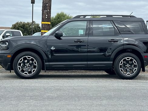 New 2025 Ford Bronco Sport Outer Banks w/ Outer Banks Tech Package+ AWD/4WD image 2