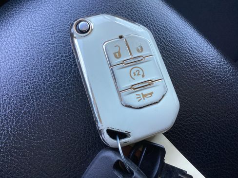 Used 2021 Jeep Wrangler Unlimited Willys image 31