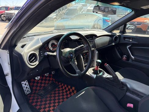 Used 2013 Scion FR-S RWD image 5