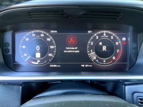 Used 2018 Land Rover Range Rover Sport HSE AWD/4WD image 25