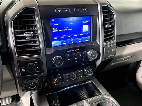 Used 2020 Ford F150 XLT w/ Equipment Group 302A Luxury AWD/4WD image 24