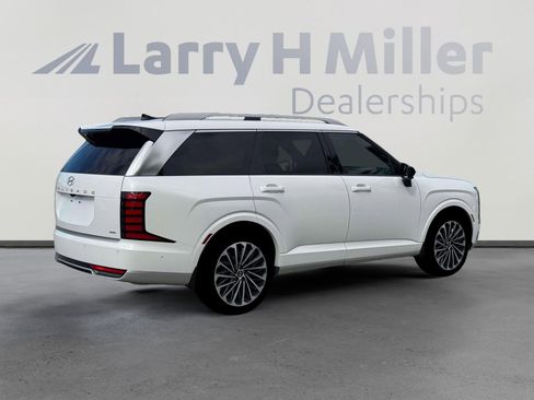 New 2026 Hyundai Palisade Calligraphy AWD/4WD image 8
