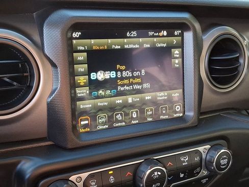 Used 2023 Jeep Wrangler Unlimited Sport AWD/4WD image 17