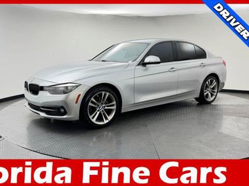 Used 2017 BMW 330i Sedan RWD image 1