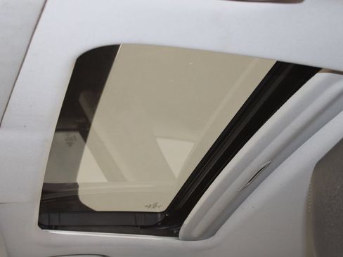 Used 2016 Honda Civic Touring image 33