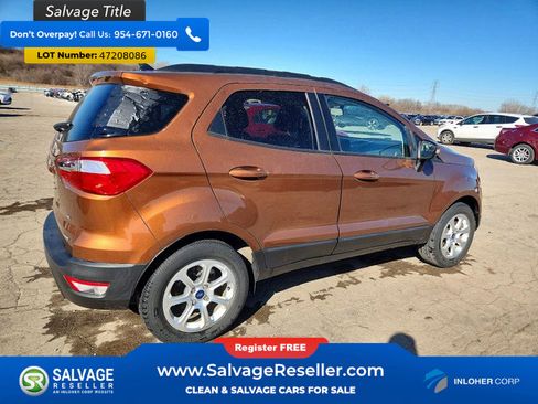 Used 2018 Ford EcoSport SE image 4