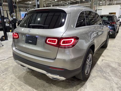 Used 2022 Mercedes-Benz GLC 300 w/ Premium Package Lite image 16