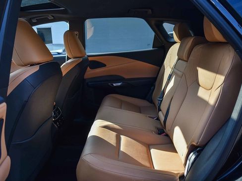 Used 2025 Lexus RX 350h 350h Premium image 18