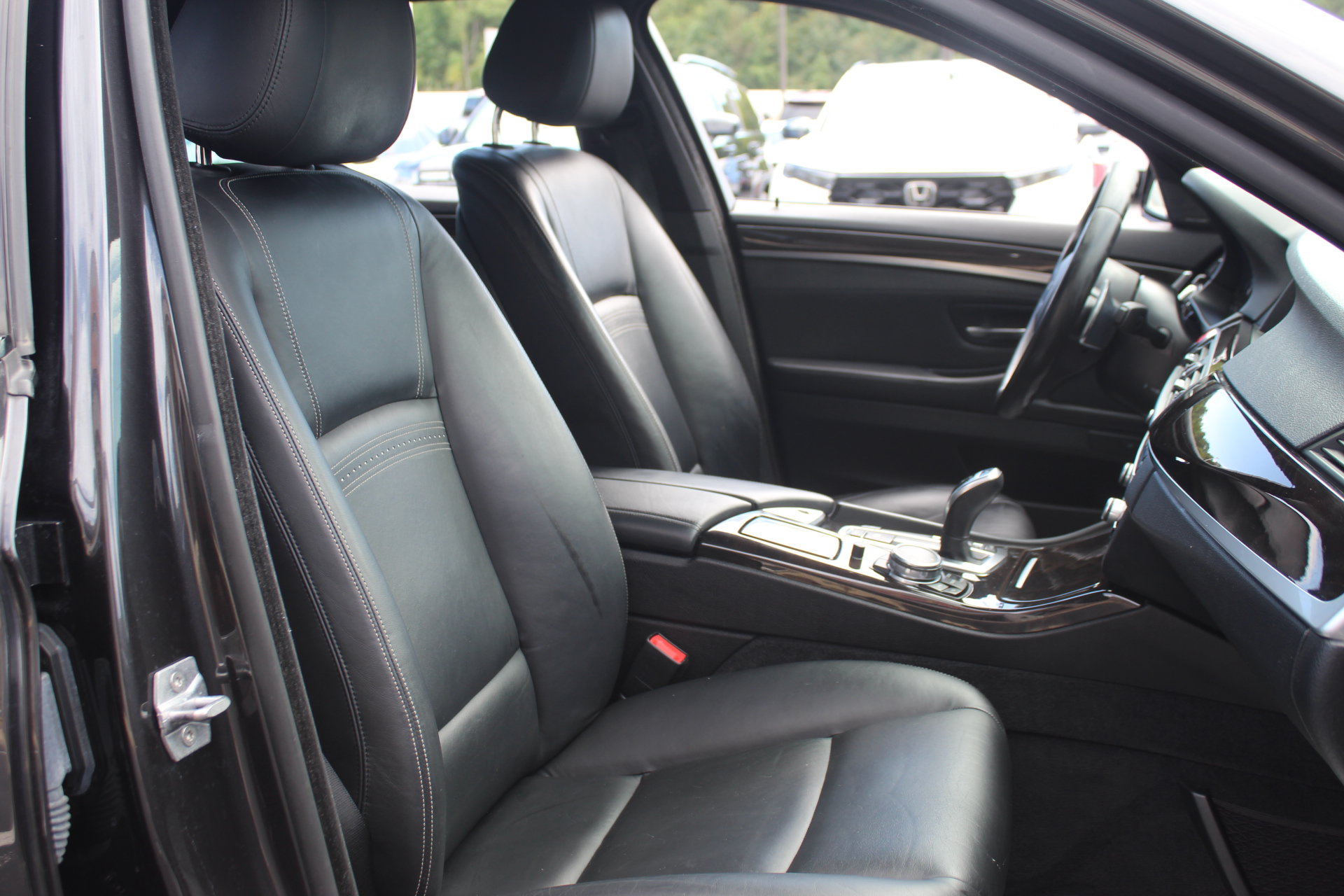 Used 2015 BMW 535i Sedan RWD image 33