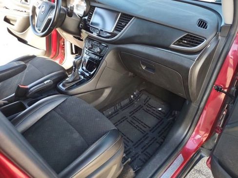 Used 2018 Buick Encore Preferred image 22