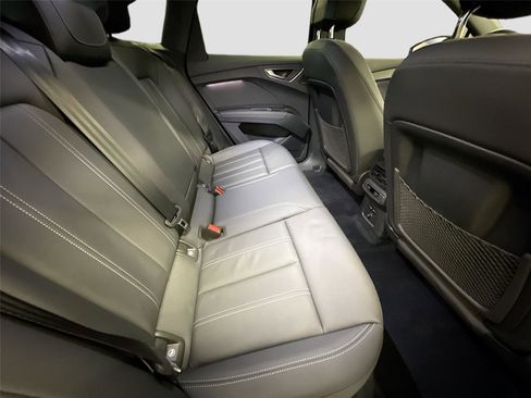 Certified 2023 Audi Q4 e-tron Premium Plus w/ Premium Plus image 28