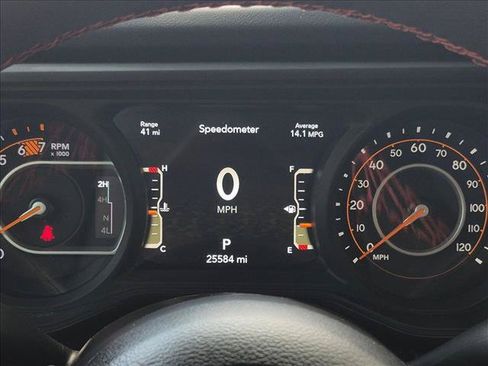 Used 2024 Jeep Wrangler Unlimited Rubicon w/ Technology Group AWD/4WD image 11