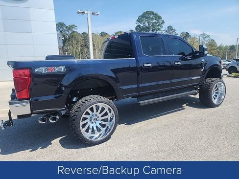 Used 2021 Ford F250 Lariat w/ Lariat Ultimate Package image 3