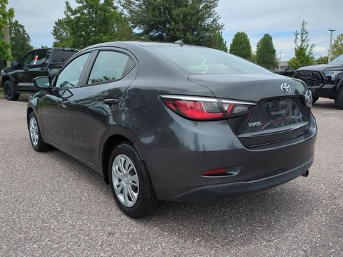 Certified 2019 Toyota Yaris L FWD image 4