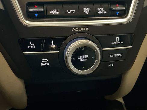 Used 2019 Acura MDX SH-AWD image 18